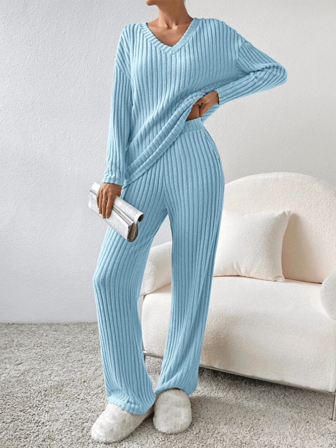 FENNA | COSY & COMFORTABLE TWO-PIECE SET