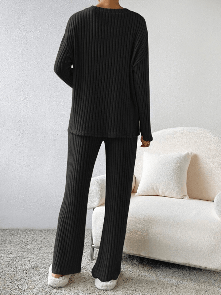 FENNA | COSY & COMFORTABLE TWO-PIECE SET