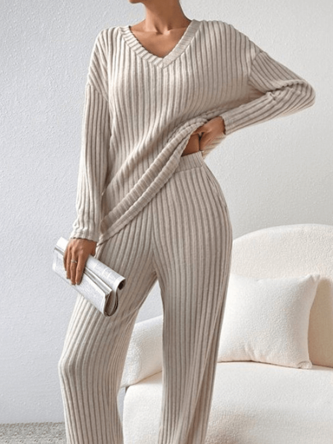 FENNA | COSY & COMFORTABLE TWO-PIECE SET